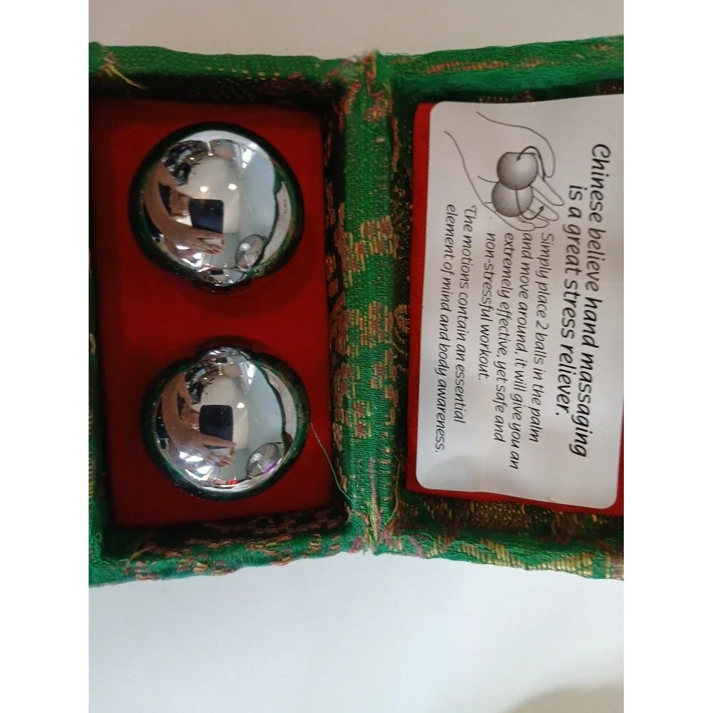 VTG CHINESE HAND MASSAGE BALLS W Box